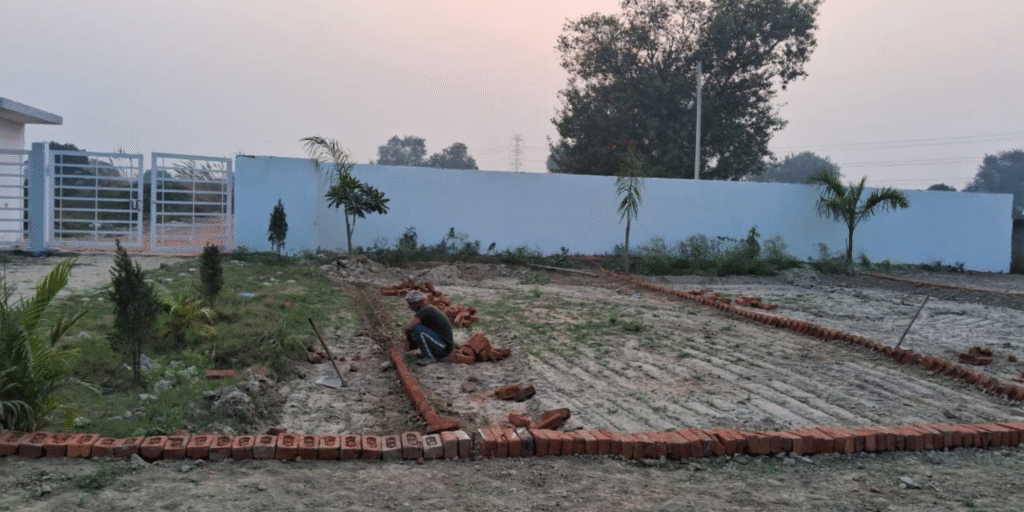 plots in greater noida