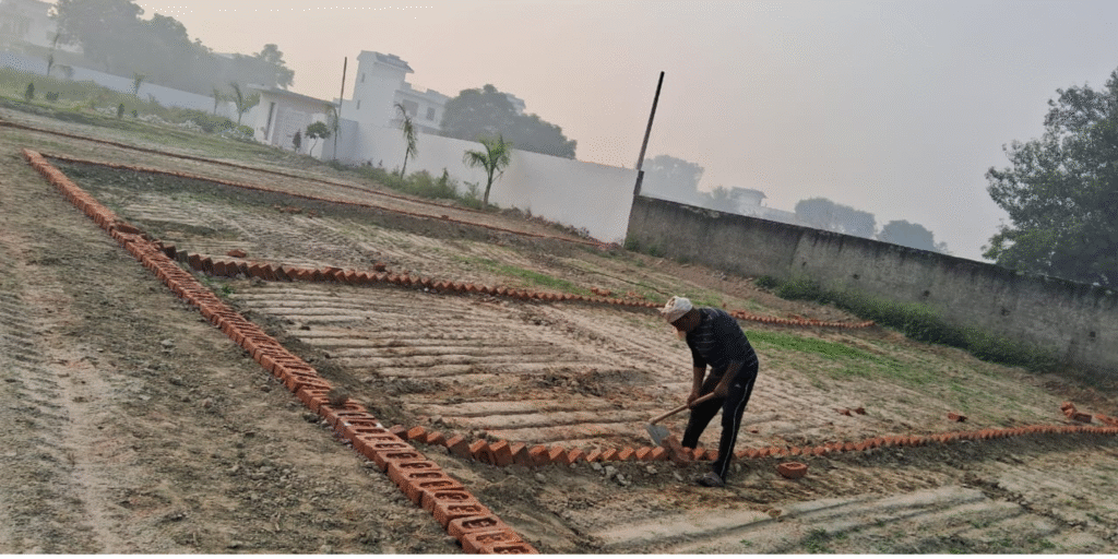 plots in greater noida