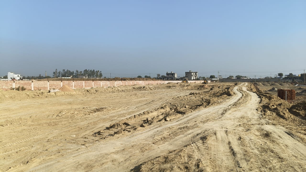 plots in greater noida