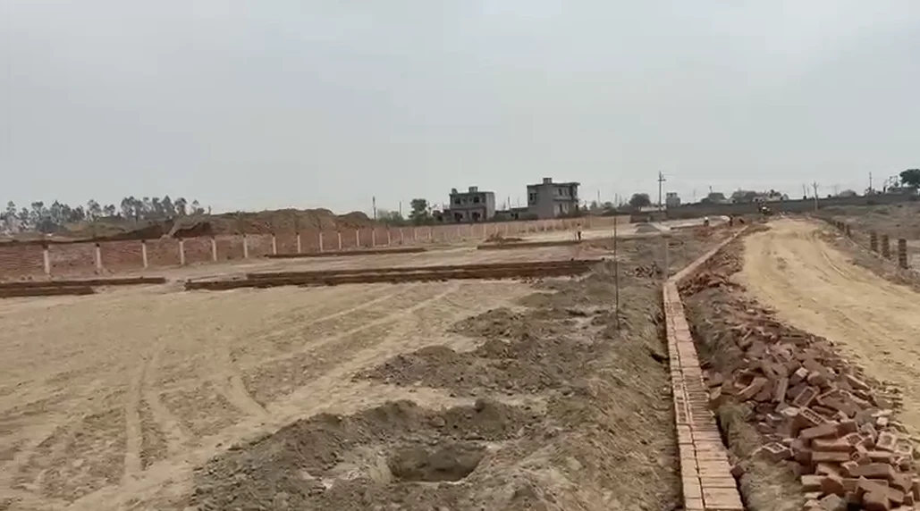 Freehold plots in greater noida
